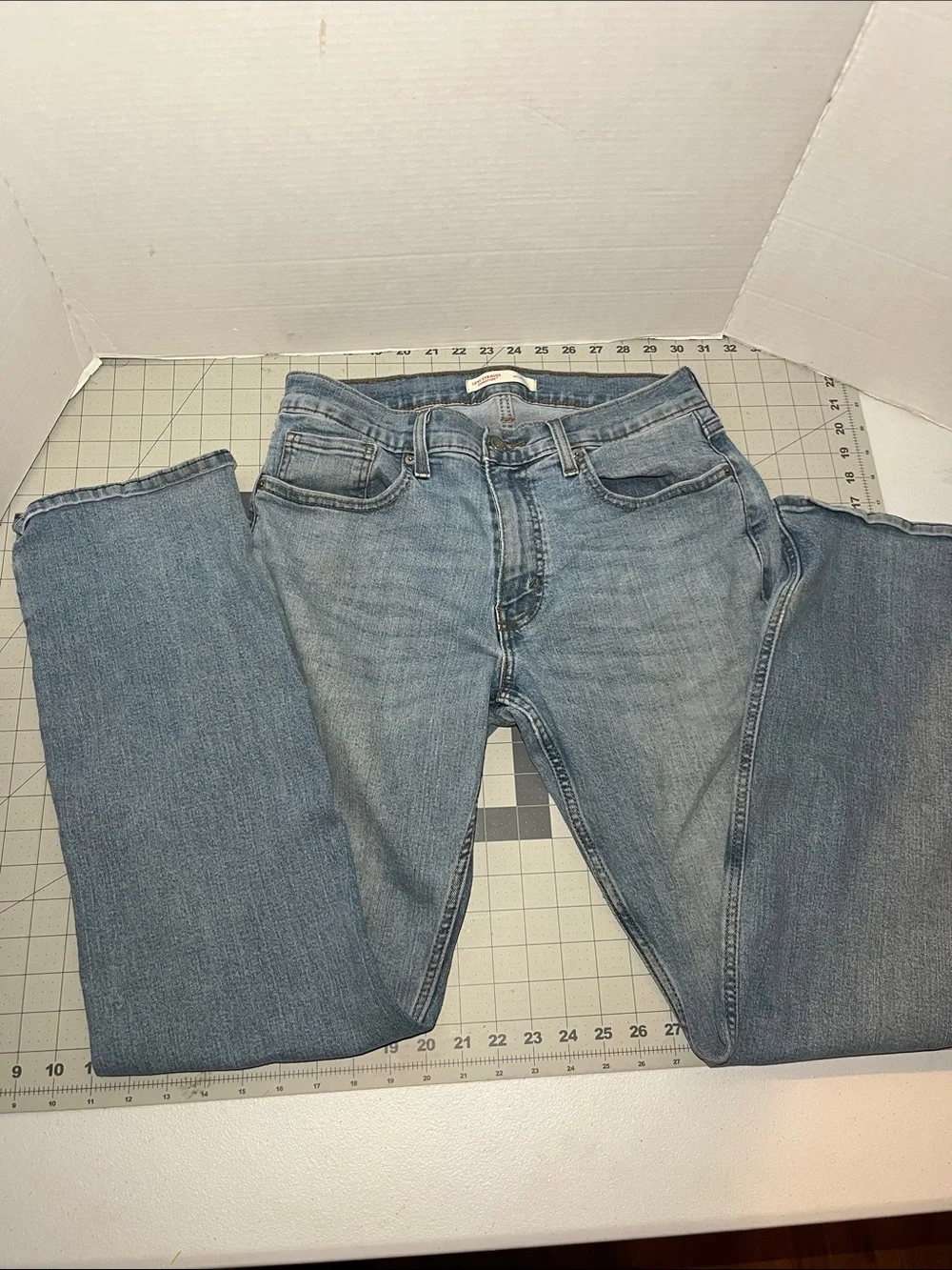 Levi's Light Blue Relaxed Fit Men’s Jeans